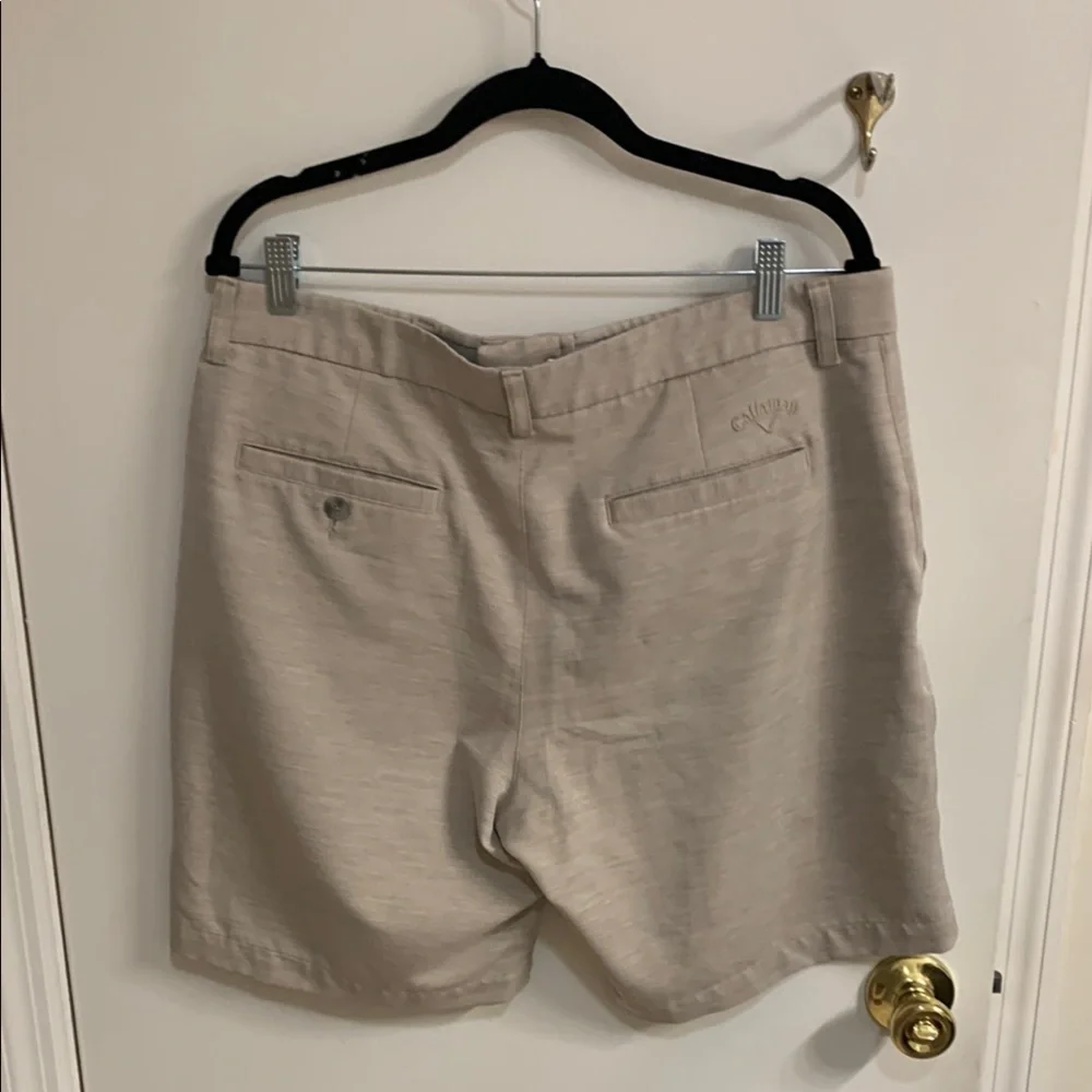 Callaway Tan Flat Front Golf Shorts Lightweight Casual in Sz 34